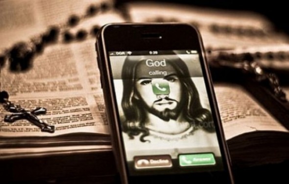 iphone-god-calling-e