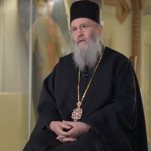 A stat 9 ore să asculte o tânără și i-a vorbit doar un minut: Gestul uluitor prin care ÎPS Hierotheos Vlachos a salvat un suflet deznădăjduit 32 ÎPS Hierotheos Vlachos invataturi