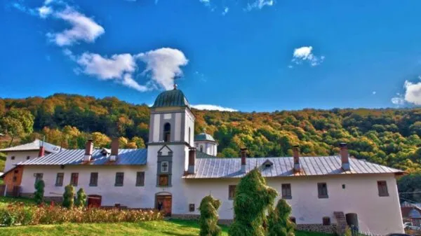 Manastirea Frasinei Valcea.